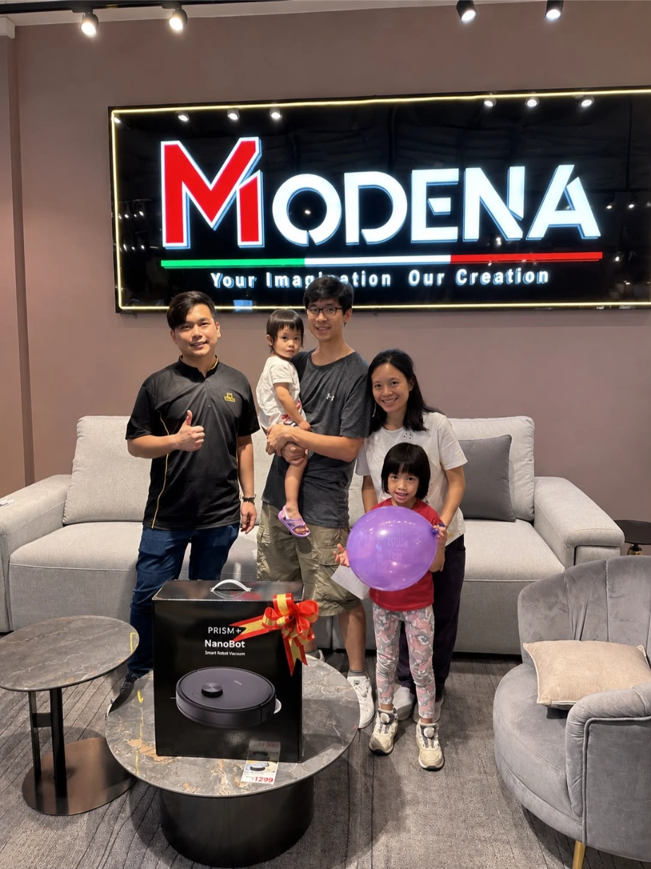 Modena showroom 4